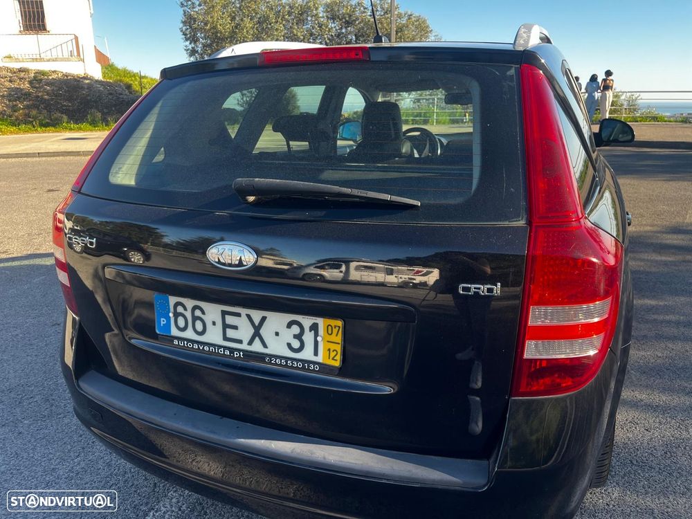 Kia Ceed SW 1.6 CRDi EX - 10