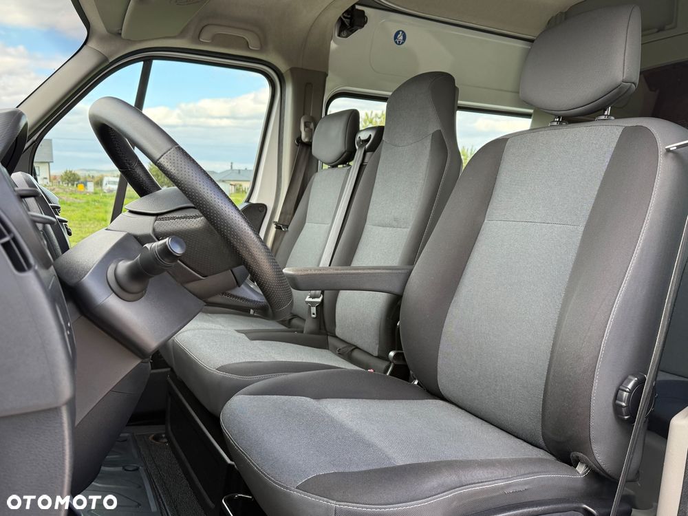 Renault Master - 25