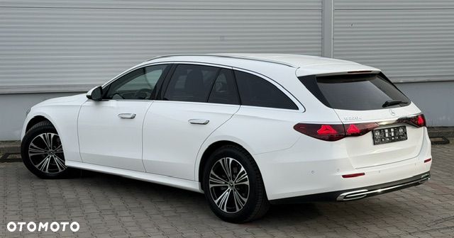 Mercedes-Benz Klasa E 220 d mHEV 4-Matic Avantgarde 9G-Tronic - 5