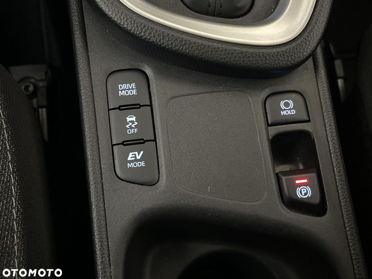 Toyota Yaris Cross - 19