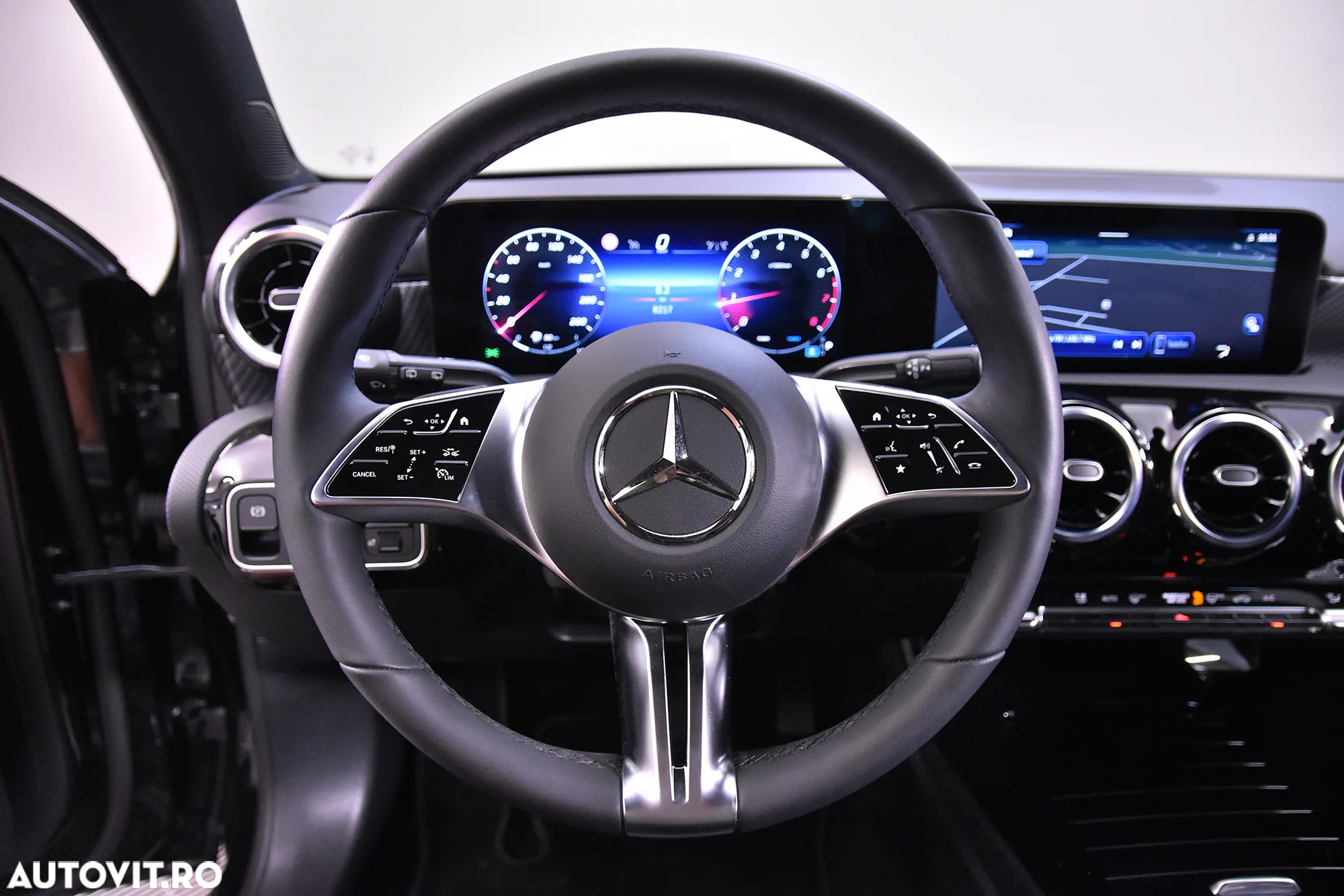Mercedes-Benz A 180 MHEV 7G-DCT - 17
