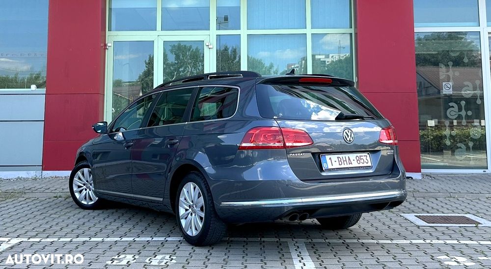 Volkswagen Passat - 5