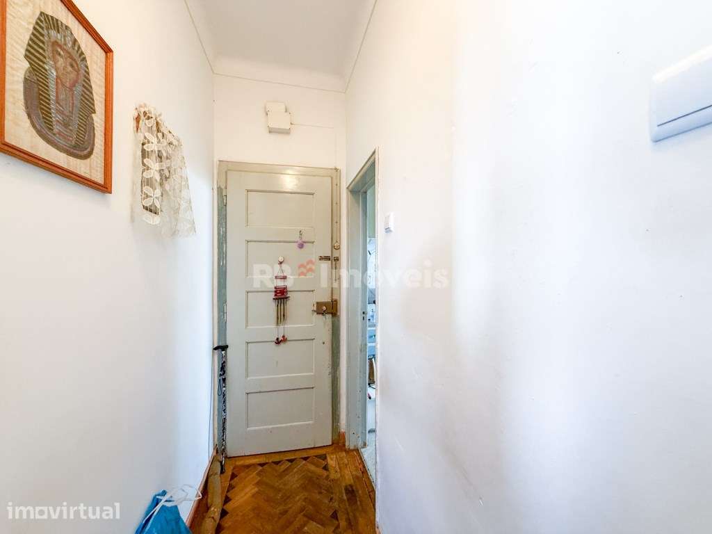 Apartamento T2 a nível do rés do chão com logradouro no centro do E... - Grande imagem: 5/27
