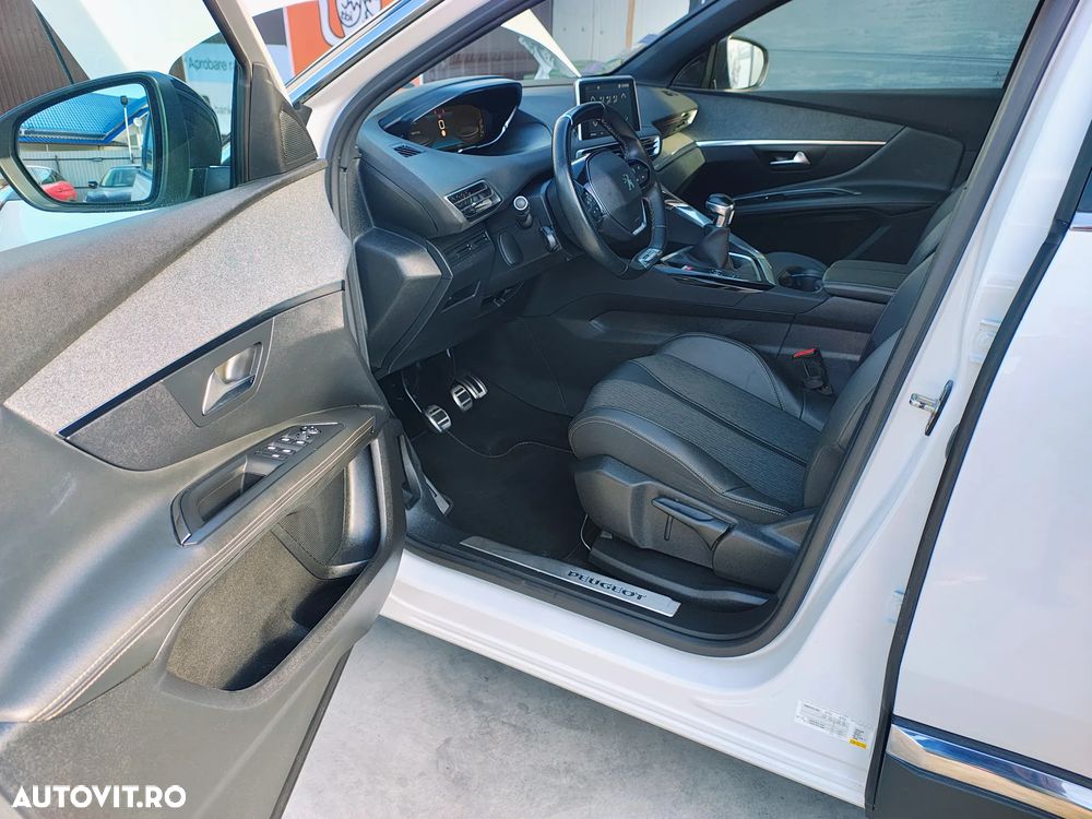 Peugeot 3008 1.2 PureTech Turbo S&S GT-Line - 10