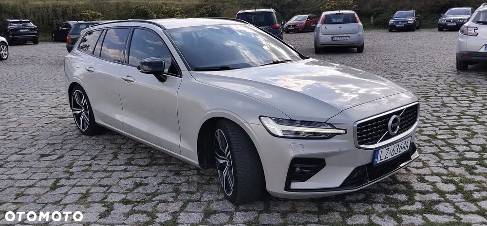 Volvo V60 D3 R-Design - 4
