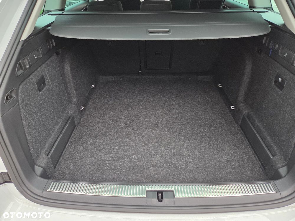Skoda Superb 2.0 TDI SCR Style DSG - 18