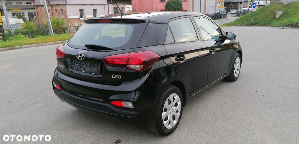 Hyundai i20 1.2 Classic - 11