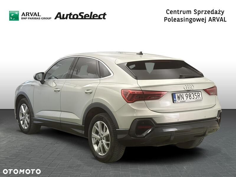 Audi Q3 - 4