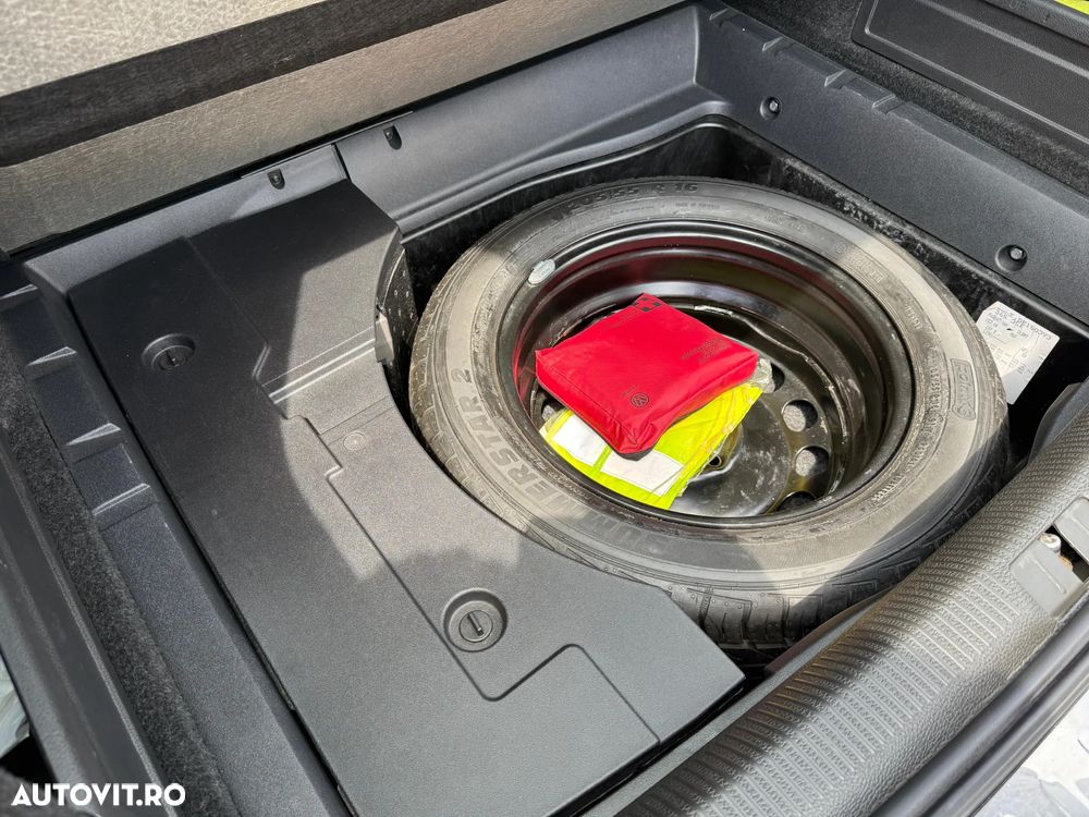 Volkswagen Passat Variant 2.0 TDI Blue TDI Comfortline - 6