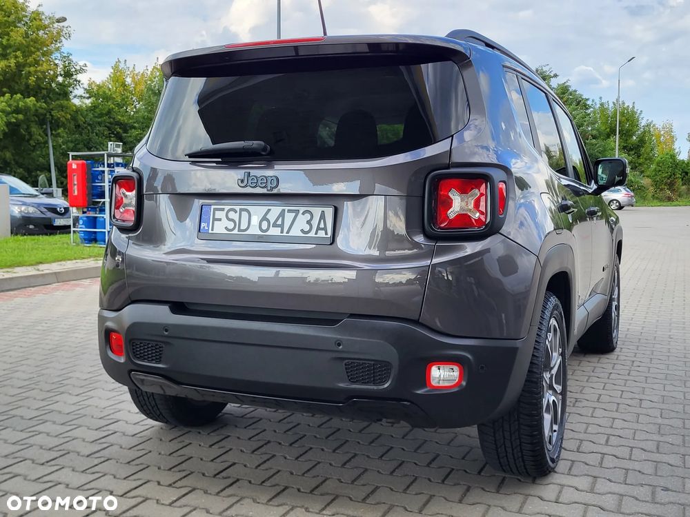 Jeep Renegade 1.6 E-torQ Night Eagle - 37