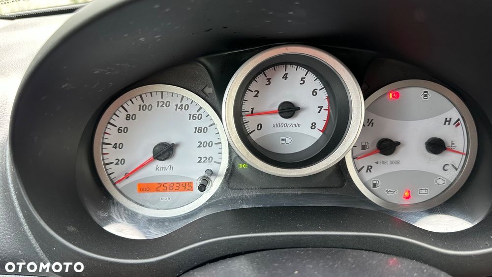 Toyota RAV4 2.0 VVT-i 4x4 - 32