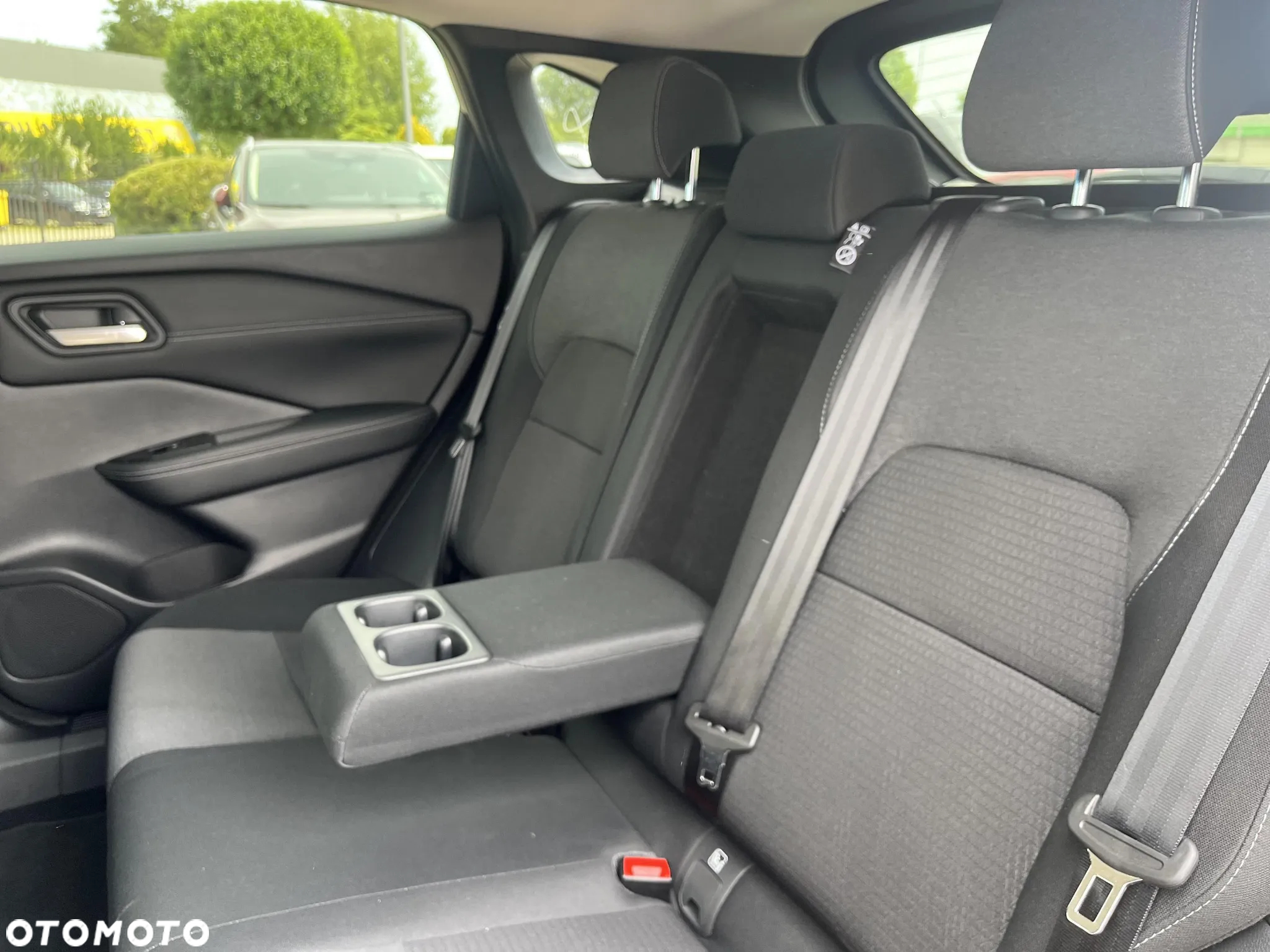 Nissan Qashqai 1.3 DIG-T mHEV N-Connecta - 17