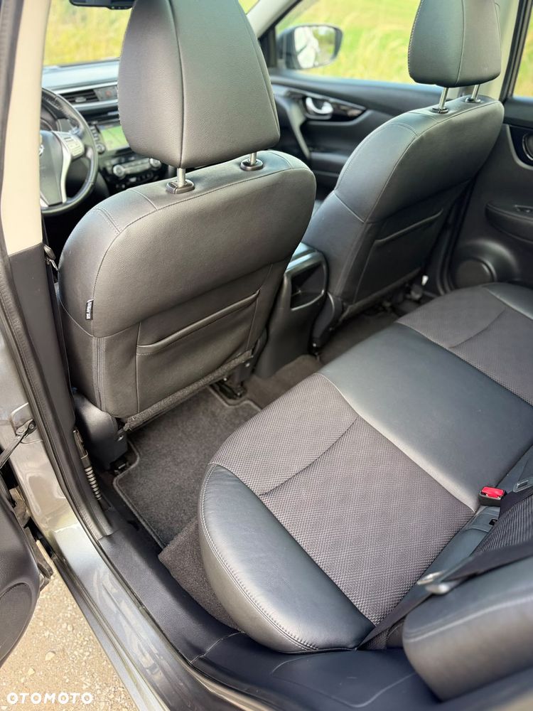 Nissan Qashqai - 14