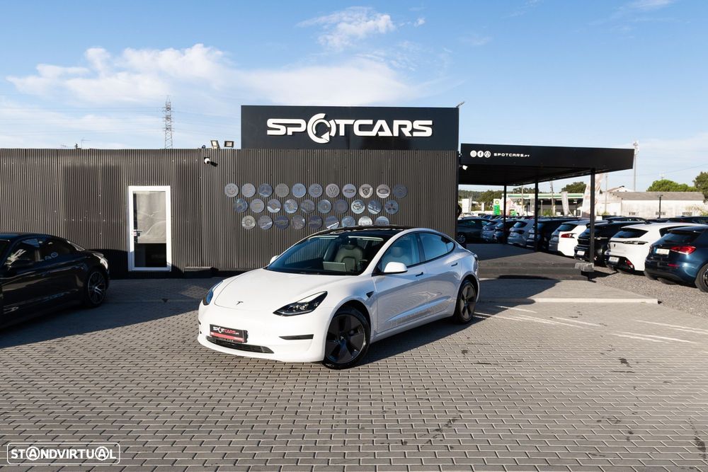 Tesla Model 3 RWD - 3