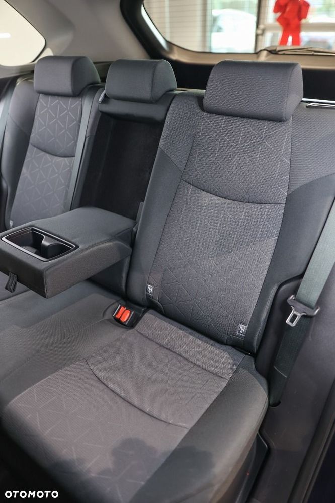 Toyota RAV4 - 23