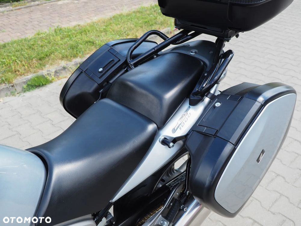 Honda CBF - 34