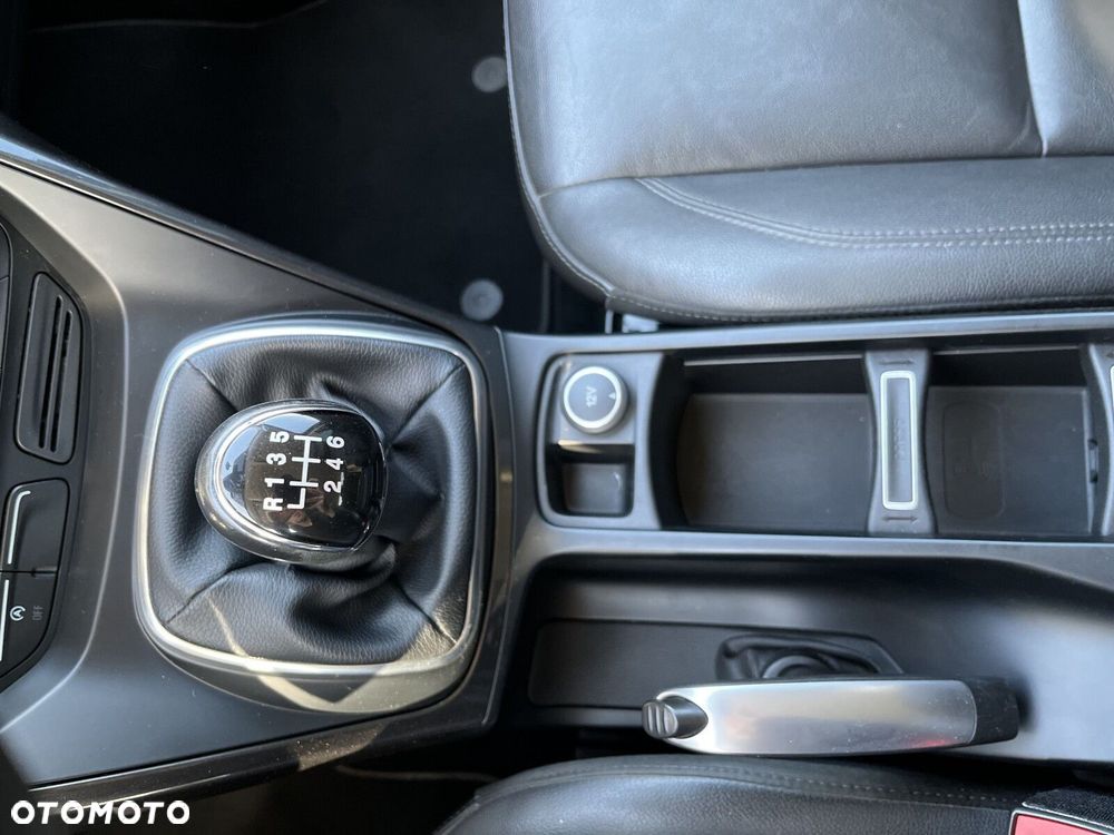Ford C-MAX - 25