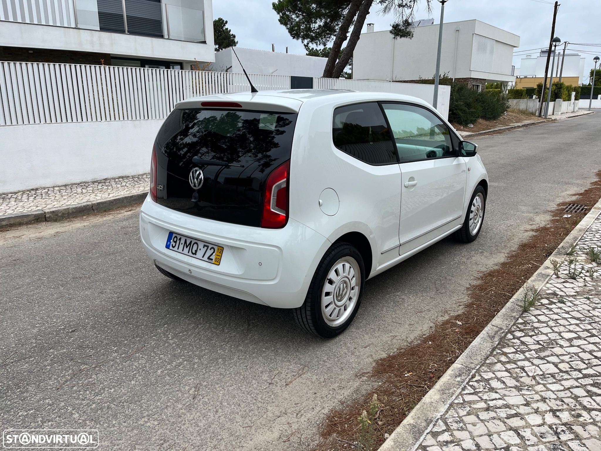 VW Up! 1.0 White - 13