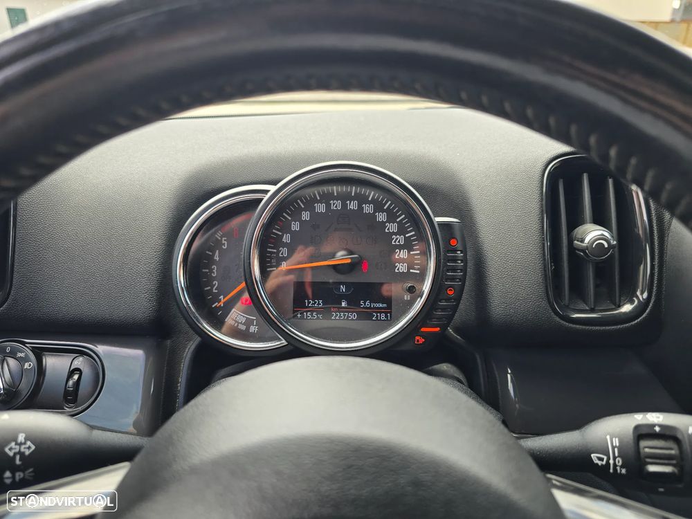 MINI Countryman Cooper D - 13