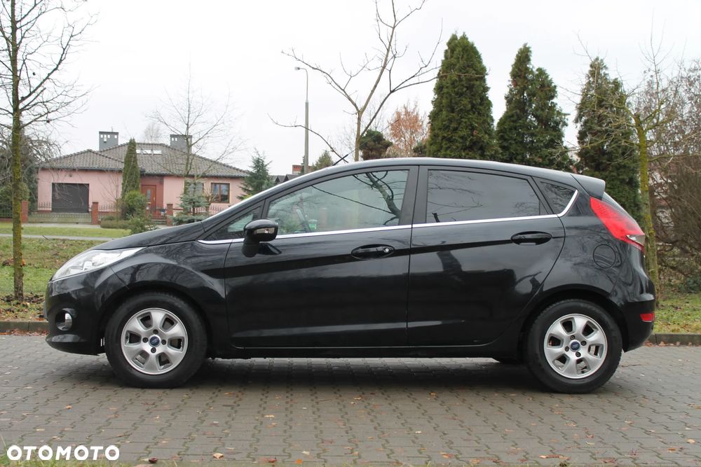 Ford Fiesta 1.6 TDCi DPF Titanium - 3