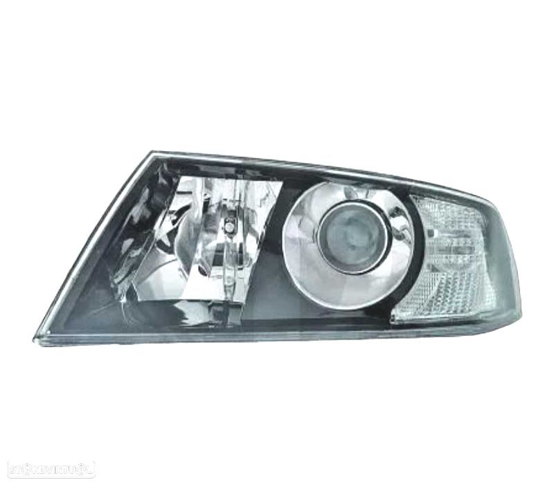 FARÓIS COM PROJETOR SKODA OCTAVIA 05-08 FUNDO PRETO - 2