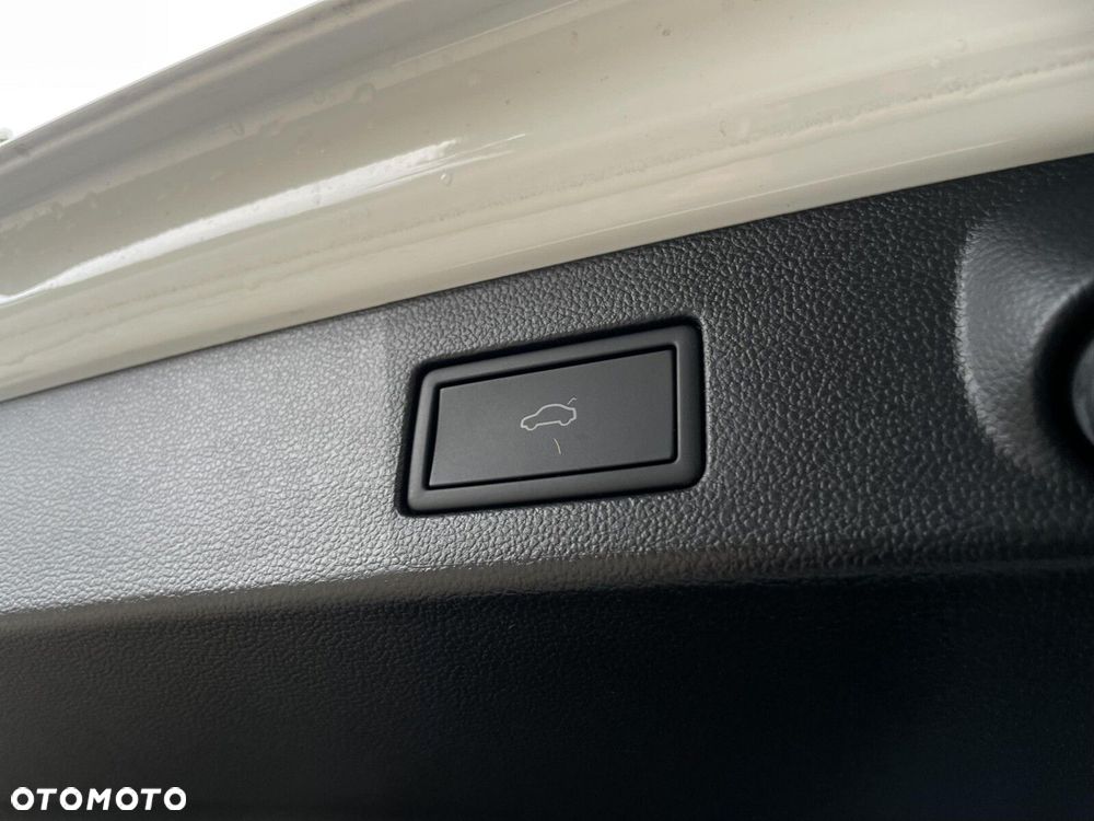 Volkswagen Arteon 2.0 TDI 4Motion R-Line DSG - 21