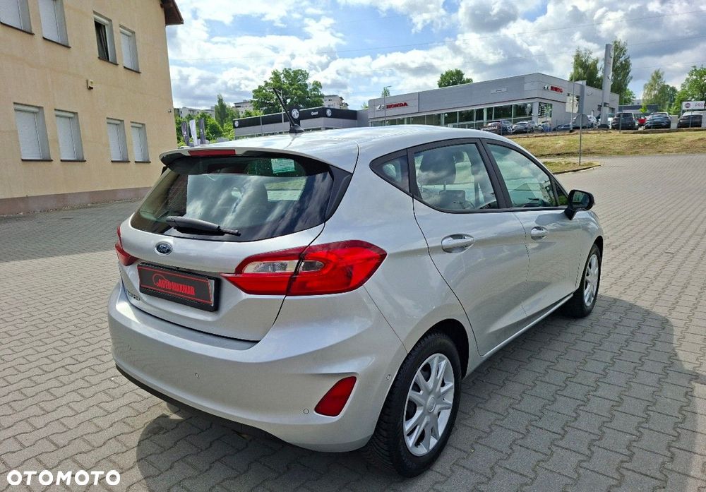 Ford Fiesta - 8