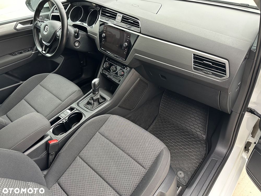 Volkswagen Touran 1.5 TSI EVO Comfortline DSG - 12