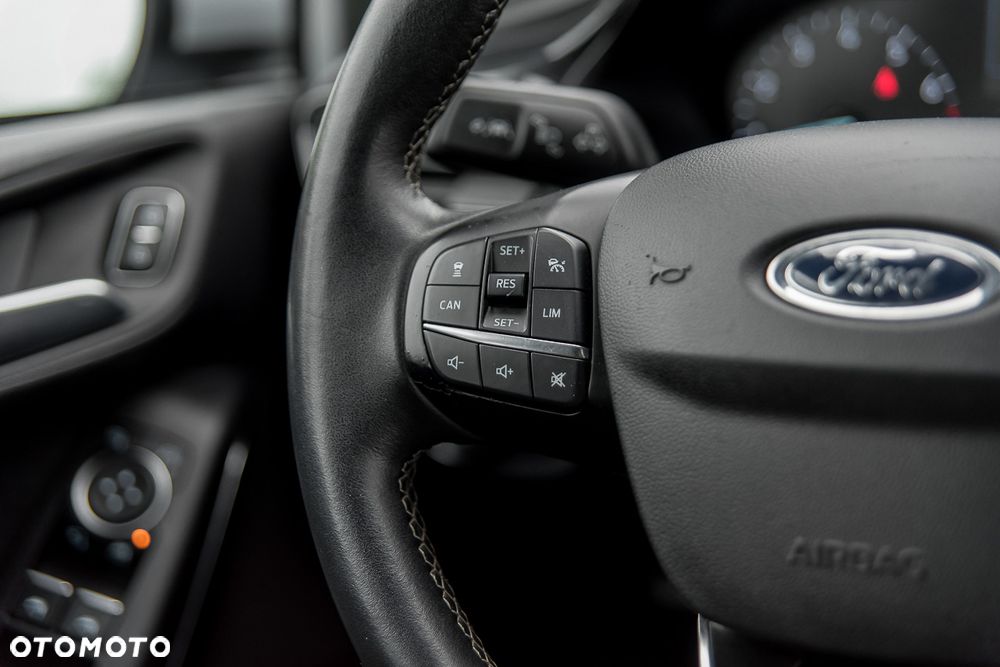 Ford Fiesta - 35