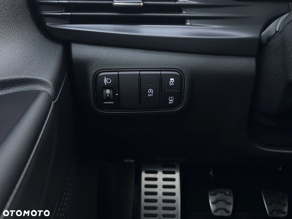 Hyundai Bayon 1.0 T-GDI Smart - 19