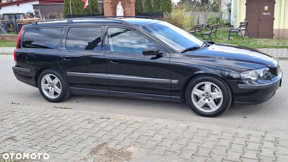 Volvo V70 2.4 - 9
