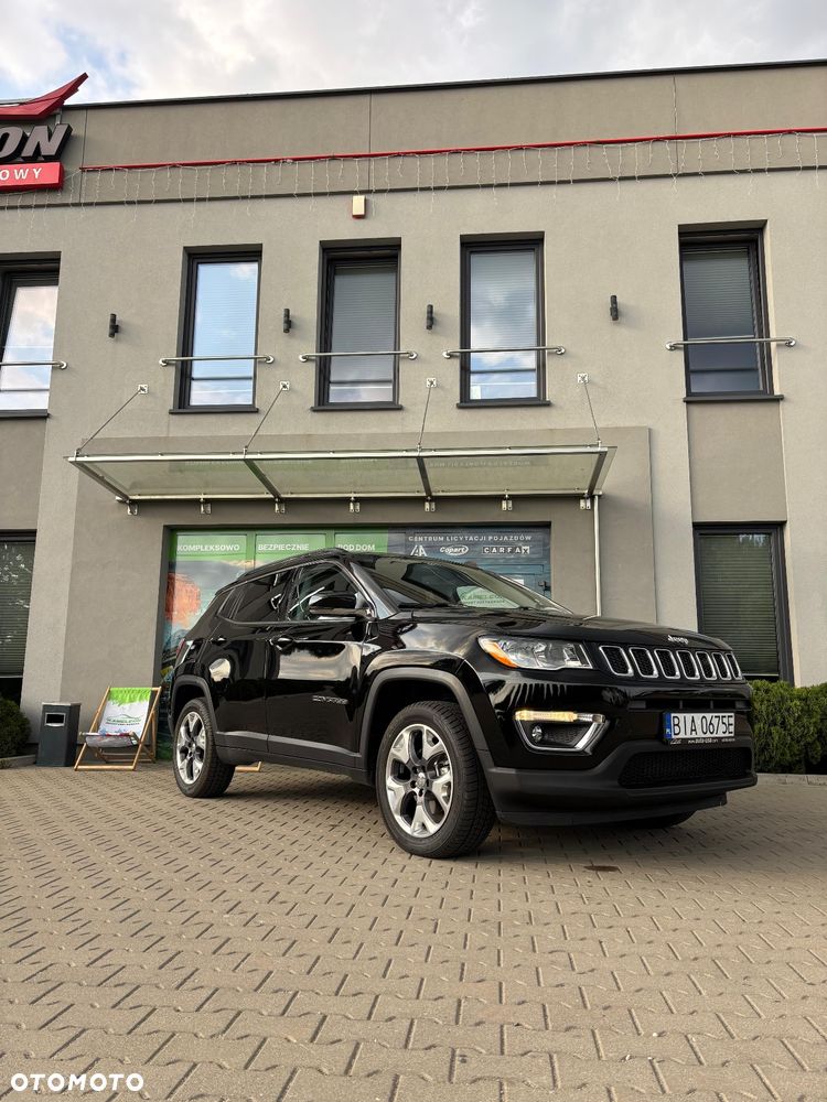 Jeep Compass - 2