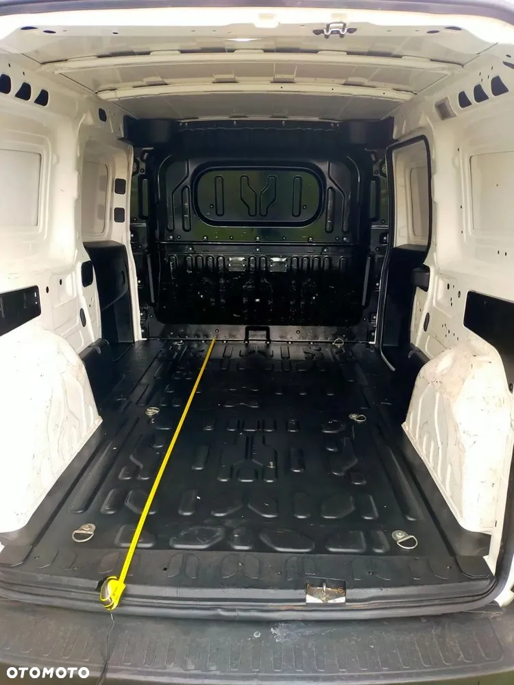Fiat Doblo - 16