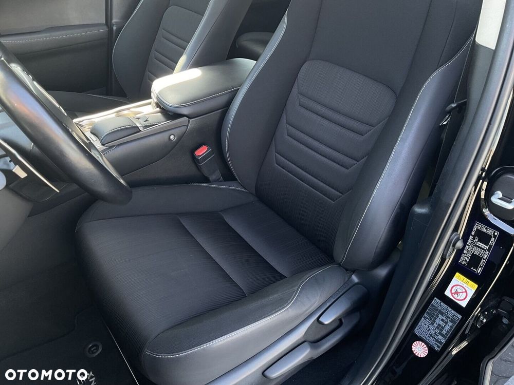 Lexus NX 300h Elegance AWD - 18