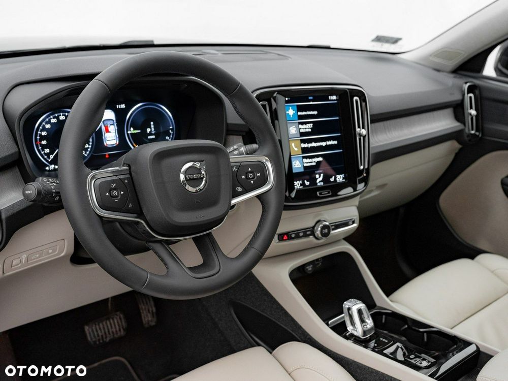 Volvo XC 40 - 7