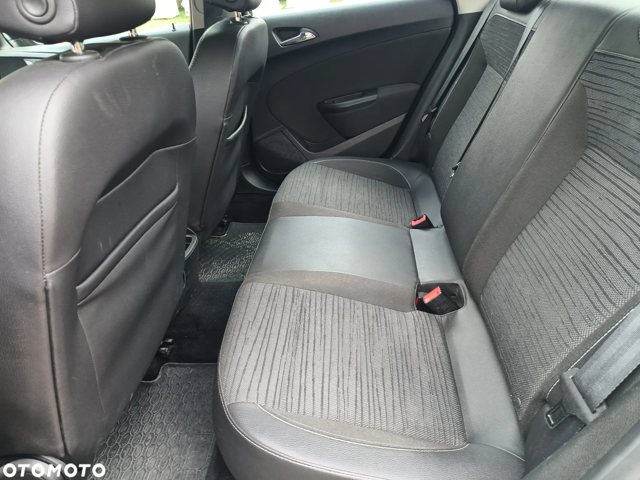 Opel Astra - 18