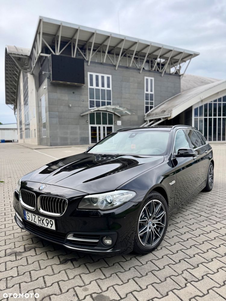 BMW Seria 5 530d xDrive Sport-Aut Luxury Line - 2
