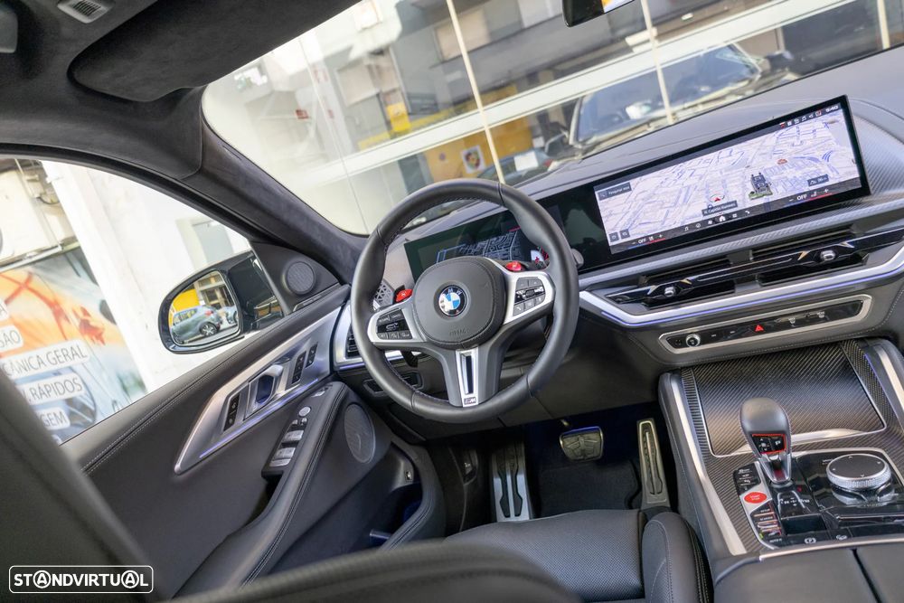 BMW XM 50e - 16