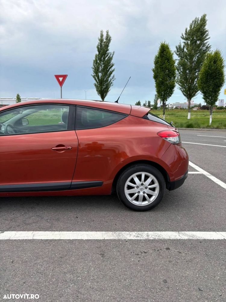 Renault Megane III Coupe 1.4 TCE Dynamique - 9