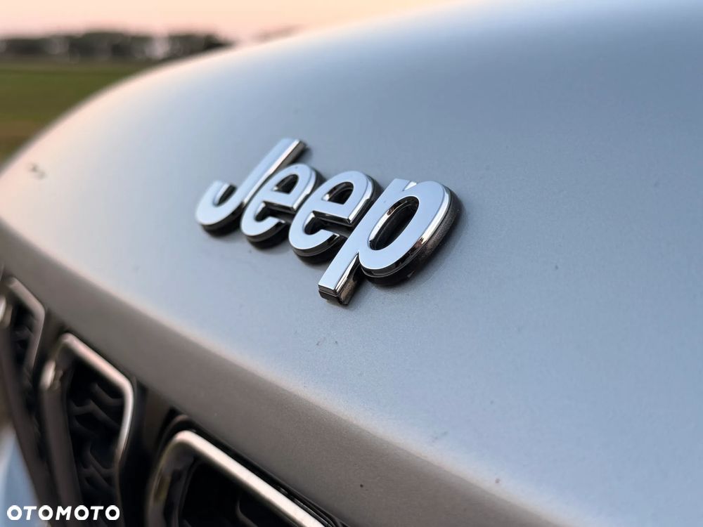 Jeep Grand Cherokee 3.6 V6 Limited - 17