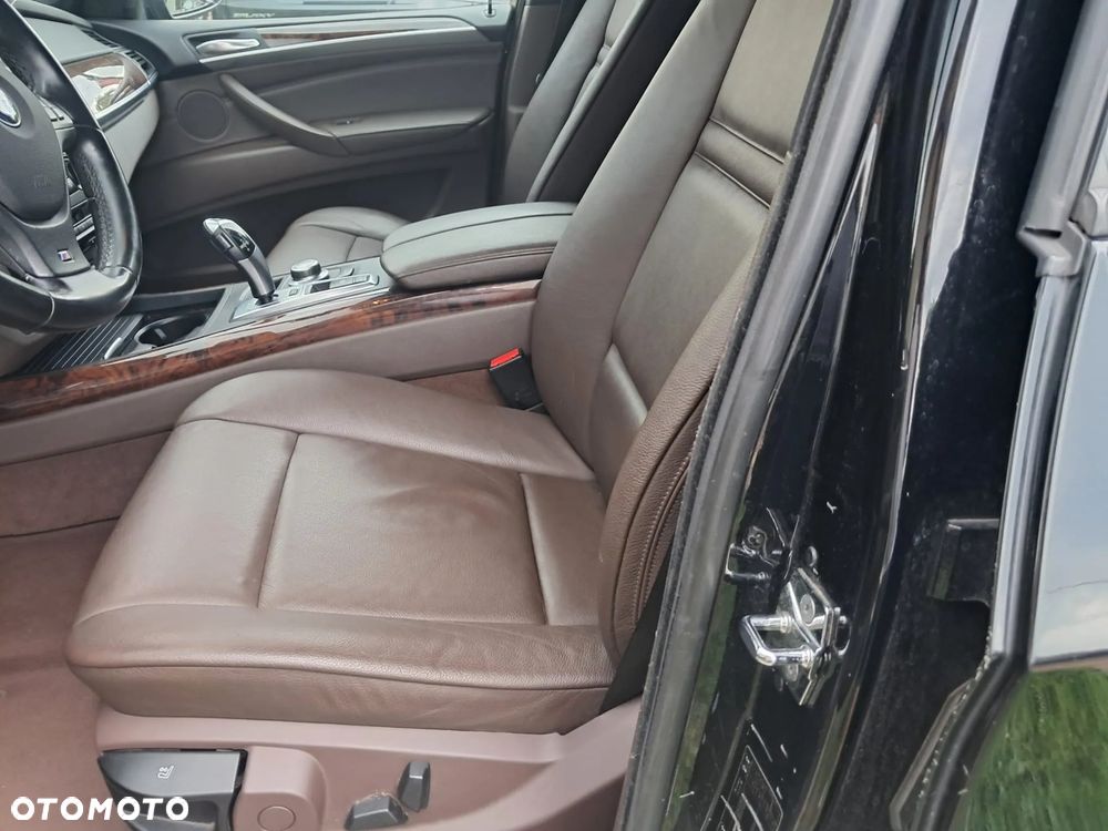 BMW X5 3.5d xDrive - 14