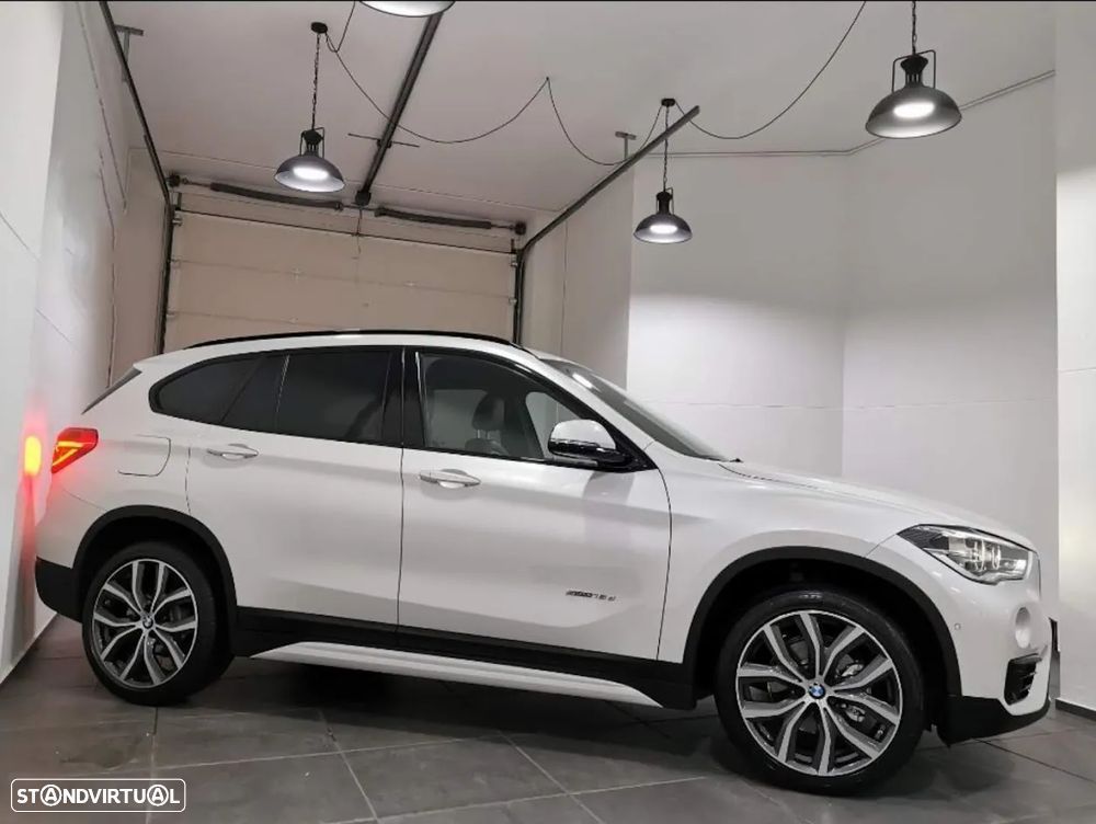 BMW X1 16 d sDrive Line xLine - 2