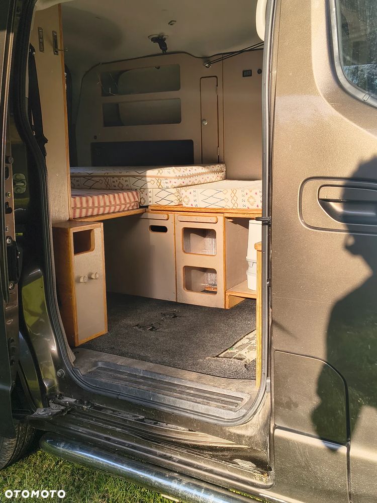 Nissan NV200 - 6