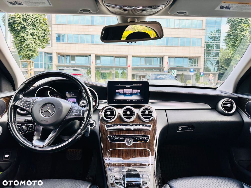 Mercedes-Benz Klasa C 300 7G-TRONIC - 10
