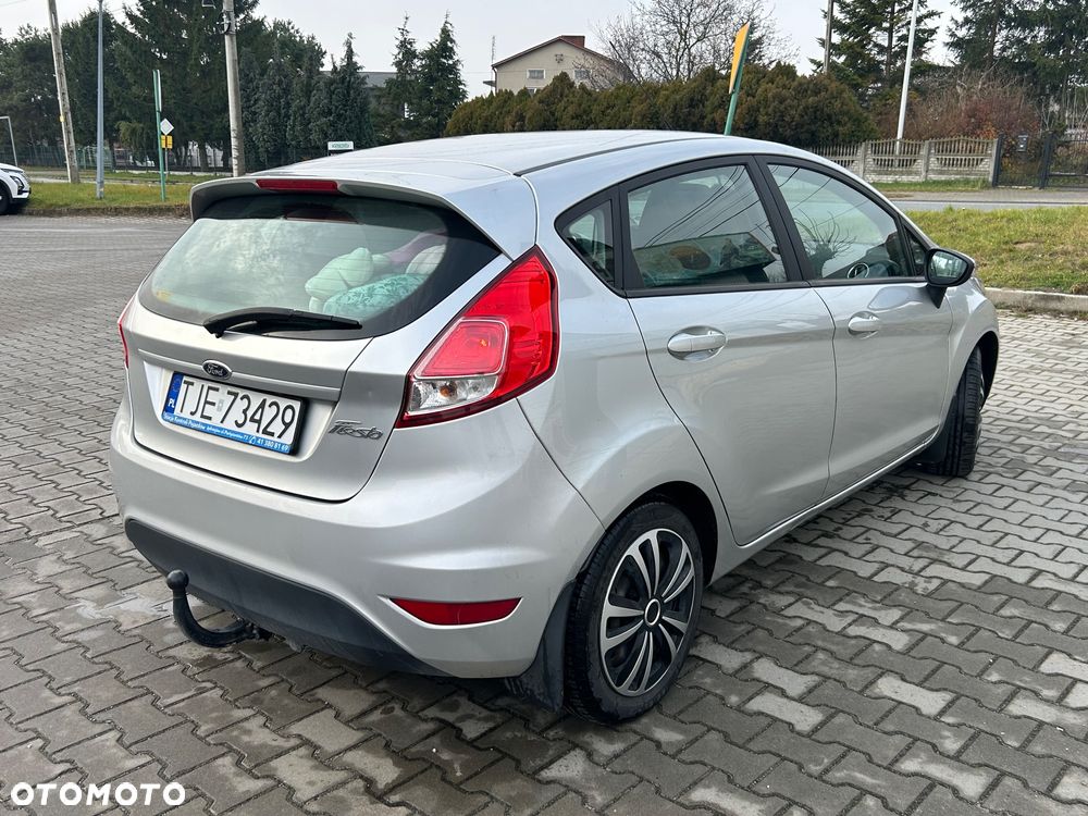 Ford Fiesta - 4