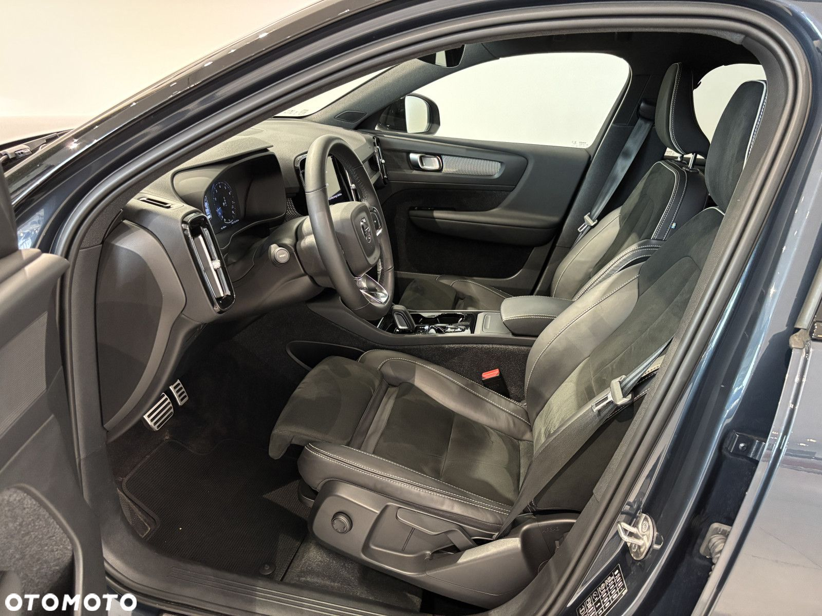 Volvo XC 40 - 23