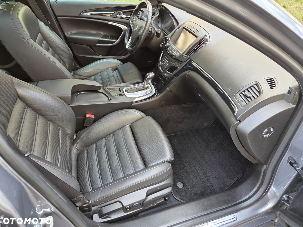 Opel Insignia 2.0 Exclusive - 17