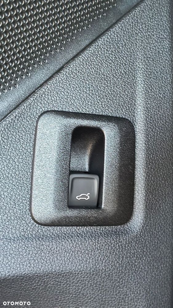 Volkswagen Tiguan - 15