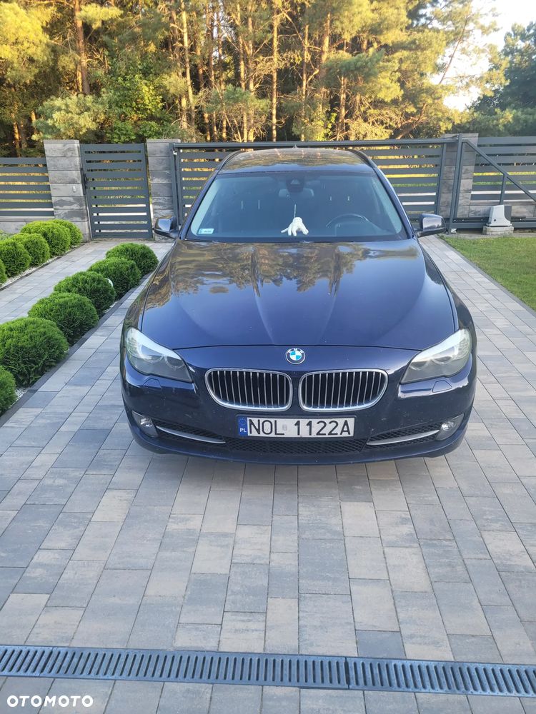 BMW Seria 5 520d Luxury Line - 2