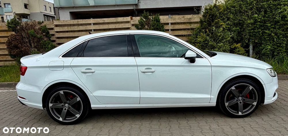Audi A3 Limousine 30 TDI S tronic - 16